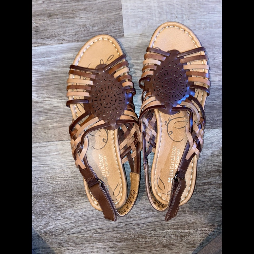 Naturalizer Women’s Leather Comfort Sandals Brown Size 8.5 Walking Shoes